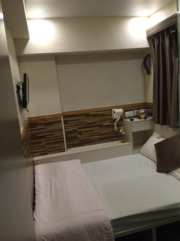 Traveller Friendship Hostel Hong Kong Exterior photo